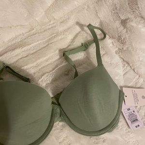 (Never worn bra from target) Brand New!